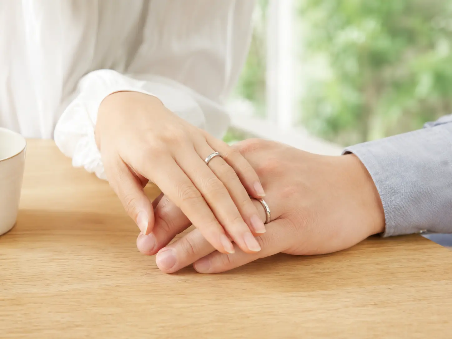 結婚指輪をつけ始めるタイミングのイメージ