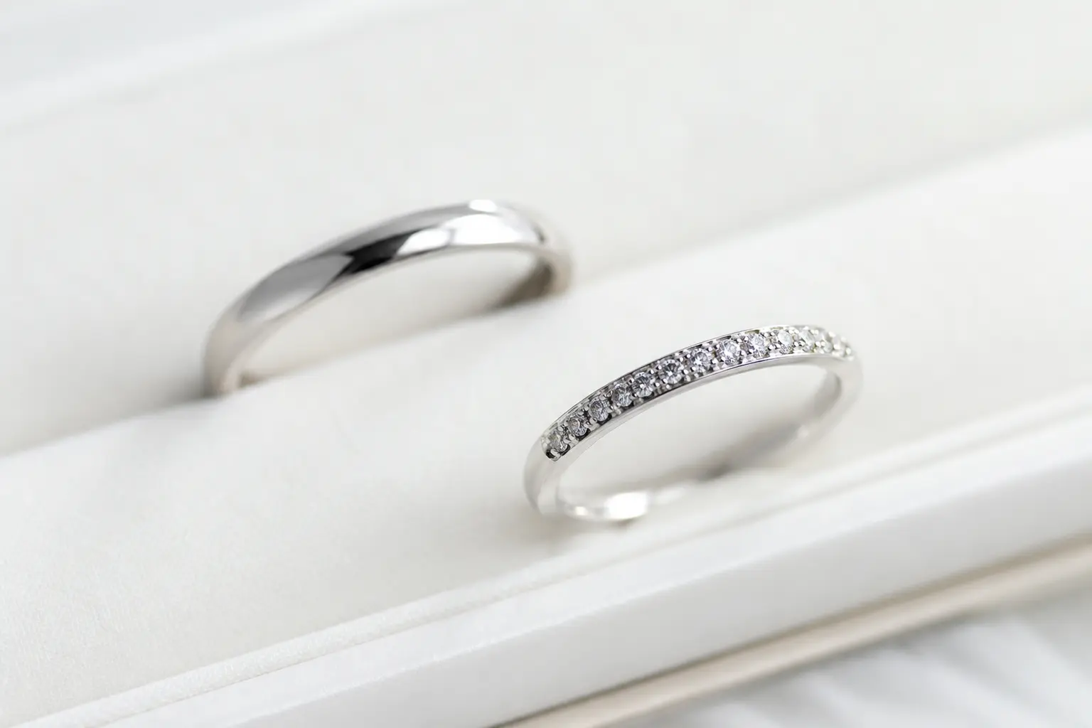 ダイヤモンド入りの結婚指輪のイメージ